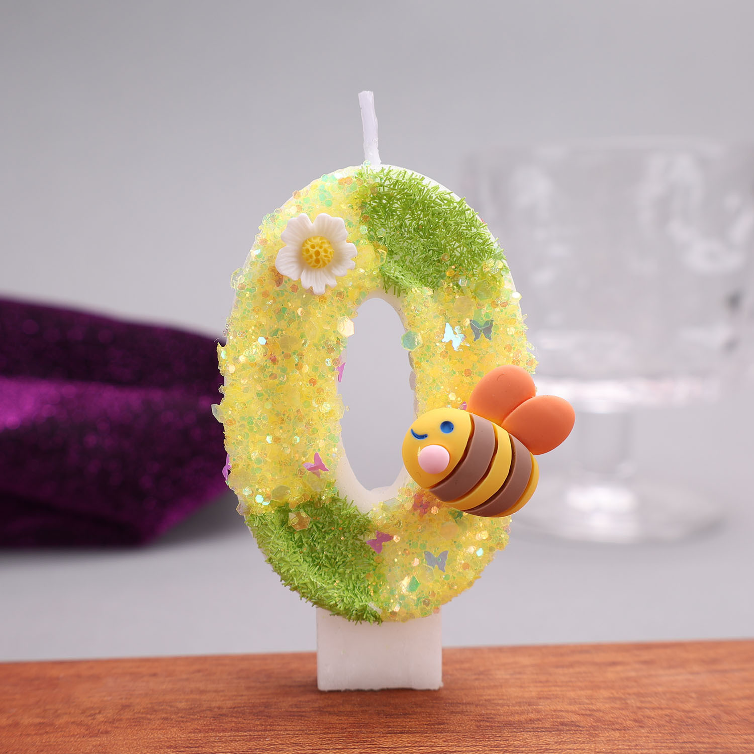 Żółto-zielone cyfrowe świece,  – Silk Candle recenzja i cena